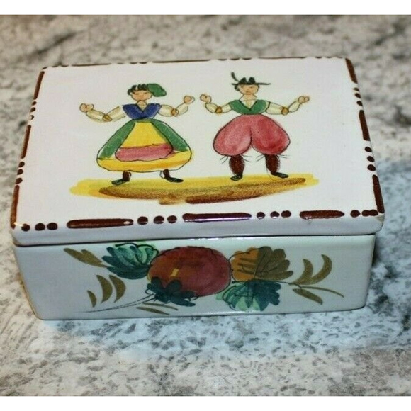 Vintage Hand Painted Trinket Box Dutch Couple Ceramic Excellent Cond. - Picture 2 of 9